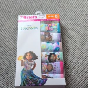 Disney Encanto Girls Briefs - Size 6